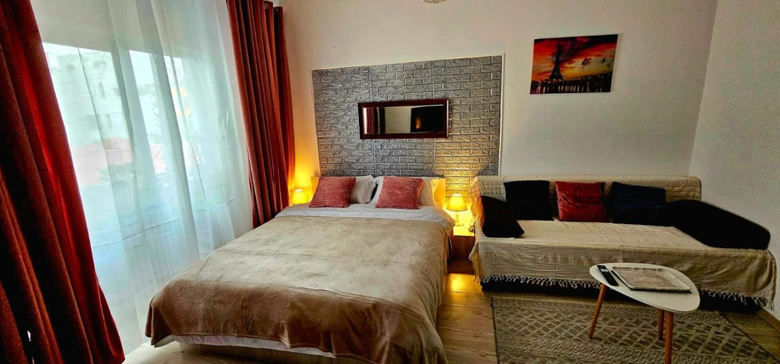 Tantra 2 Rosetti * Bucureşti